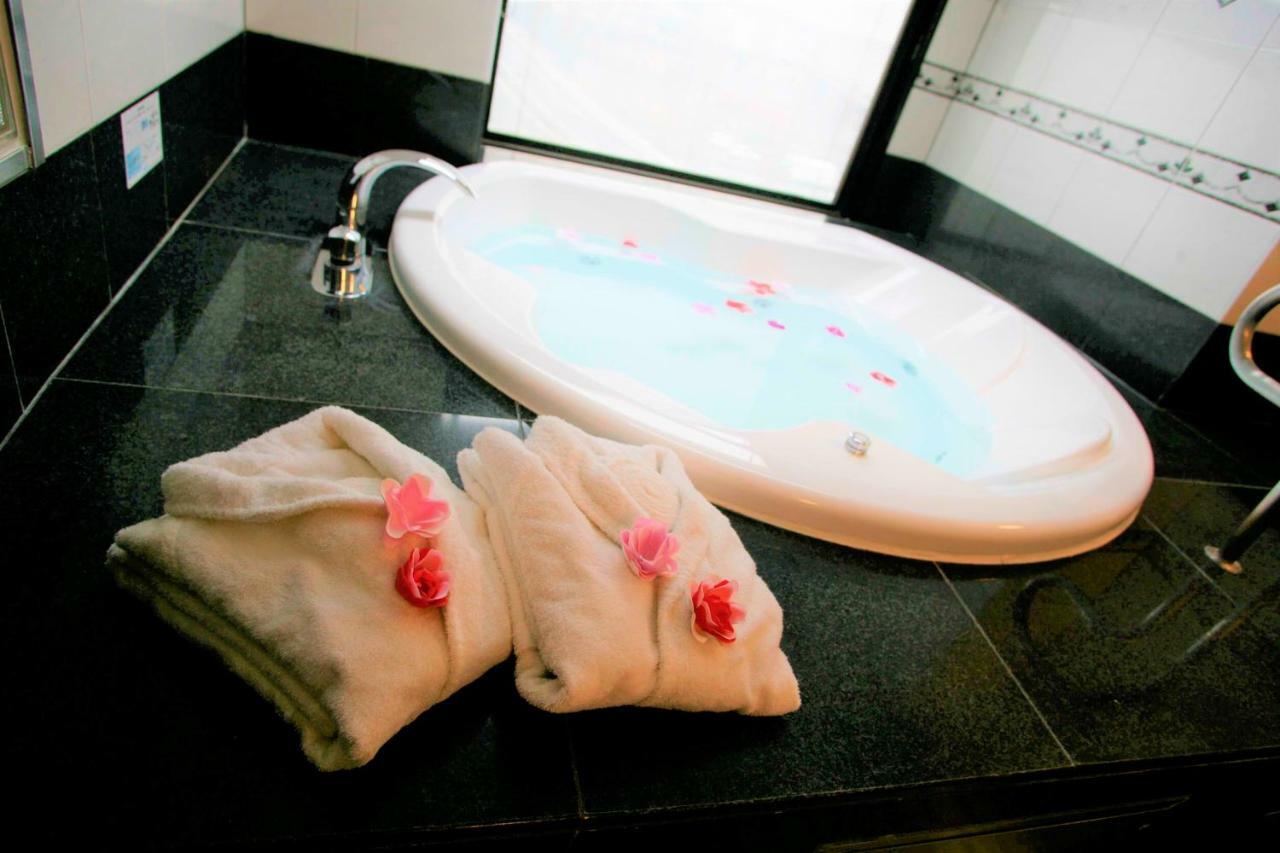 Water Hotel Mw (Adults Only) Saitama Luaran gambar